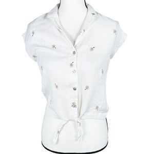 Movint White Button Down Shirt with Floral Embroidery